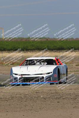 media/Apr-30-2022-CalClub SCCA (Sat) [[98b58ad398]]/Group 4/Race (Outside Grapevine)/